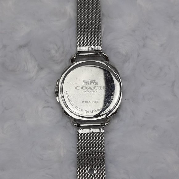 Coach Women's Tatum Watch/Silvertone mesh bracelet - Picture 7 of 10